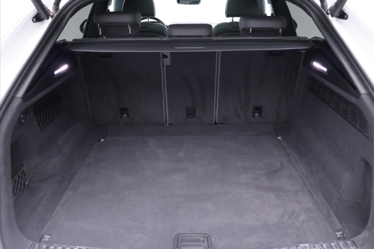 Audi Q8 3,0 250 kW ,4x4 ,Mild -Hybrid, DPH