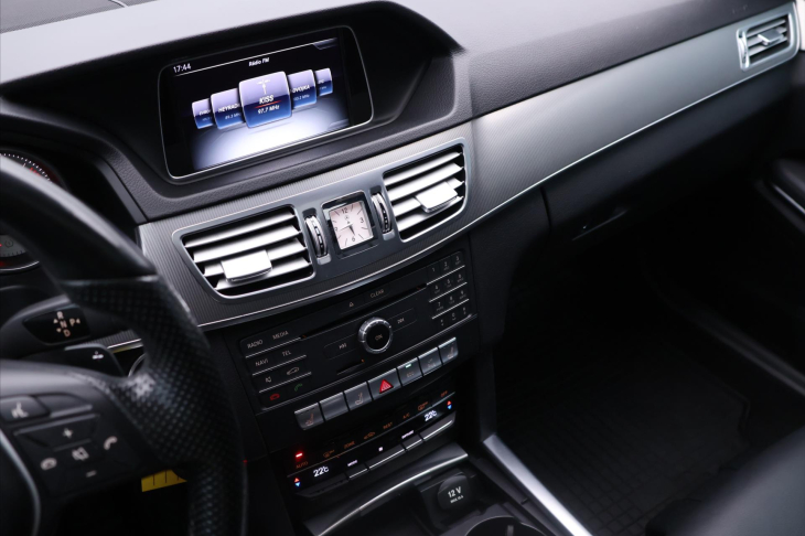 Mercedes-Benz Třídy E 3,0 350d 190kW 4Matic 1.Maj.