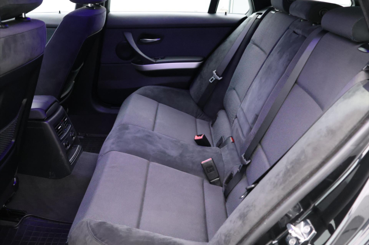 BMW Řada 3 2,0 D 120kW Aut.klima