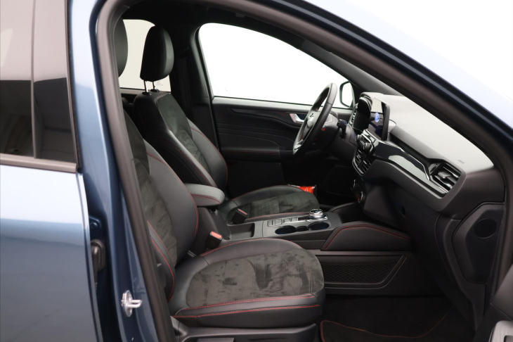 Ford Kuga 2,5 DT HEV ST-LineX AWD AT