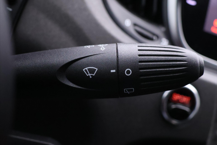 Abarth 500 1,4 T 132kW 595 Competizione