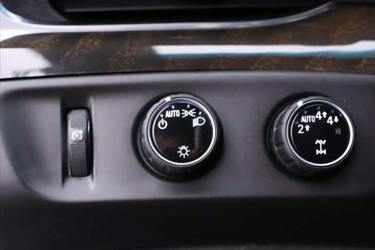 Cadillac Escalade 6,2 L V8 313kW AWD Platinum