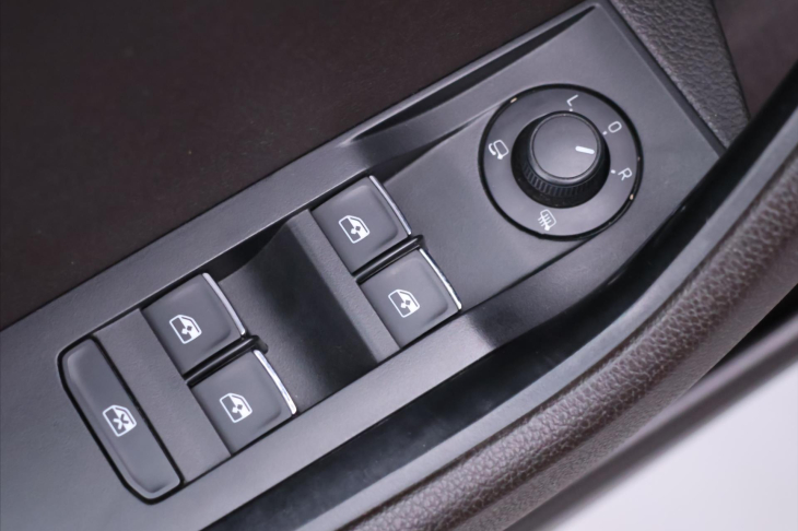 Škoda Superb 2,0 TSI 206kW DSG 4x4 L&K