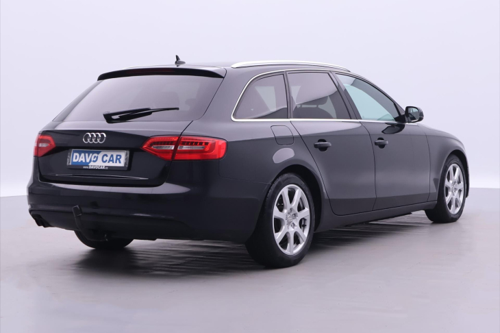Audi A4 2,0 TDI 100kW Tažné Tempomat