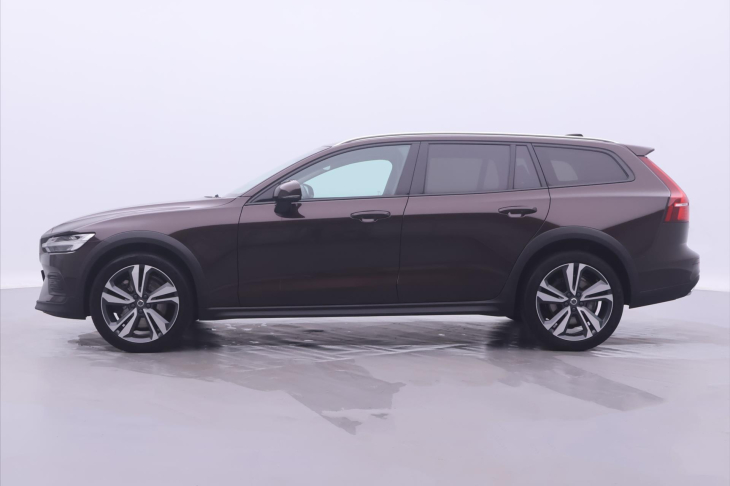 Volvo V60 2,0 D4 Drive-E Aut. AWD CZ DPH