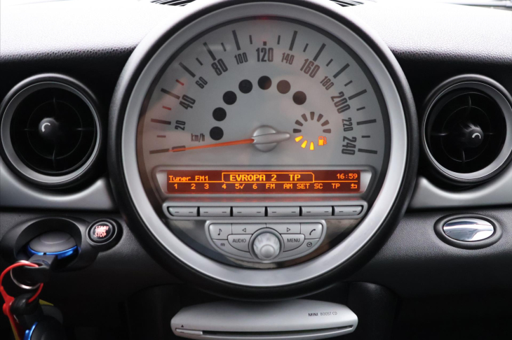Mini Clubman 1,6 i 88kW Klima STK 05/2028