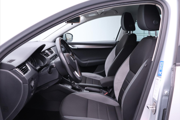 Škoda Octavia 1,6 TDI 81kW DSG JOY Aut.klima