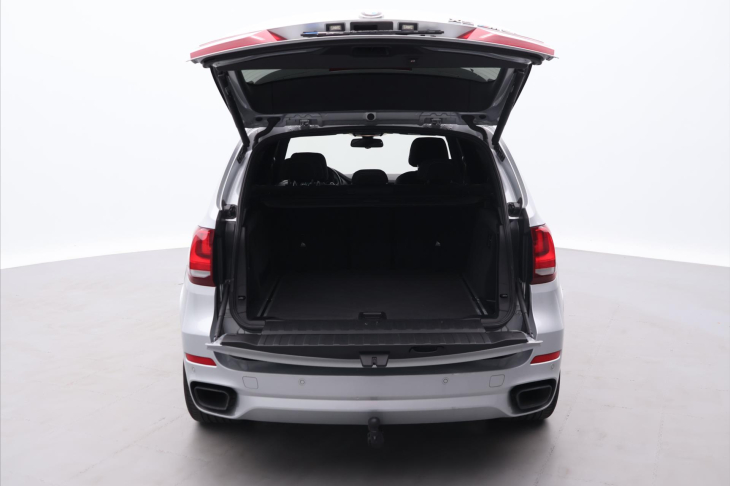 BMW X5 3,0 M50d 280kW CZ