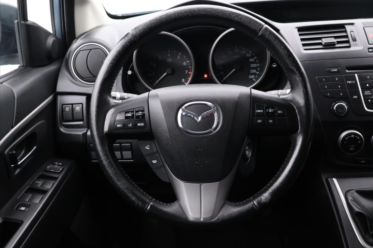 Mazda 5 2,0 i 110kW Center-Line Xenon