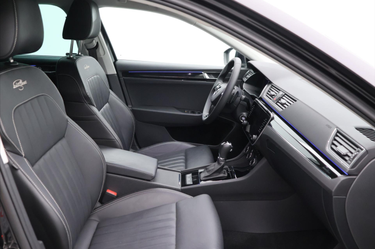 Škoda Superb 2,0 TDI 147kW 4x4 L&K DSG CZ DPH