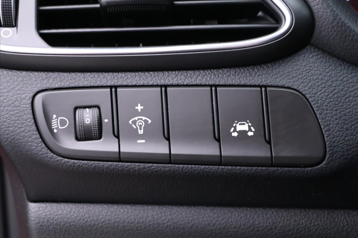 Hyundai i30 2,0 T-GDI 202kW N Performance