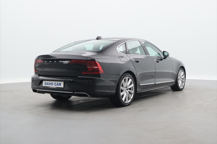 Volvo S90 2.0 D4 140kW CZ Inscription