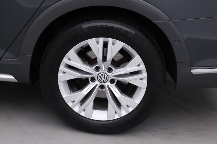 Volkswagen Passat 2,0 TDI 140kW Alltrack 4M DSG