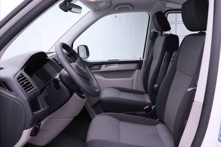 Volkswagen Transporter 2,0 TDI 110kW 8-Míst CZ