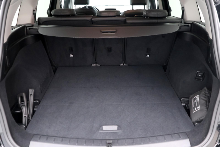 BMW Řada 2 1.5 218i GRAN TOURER