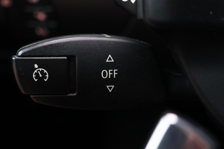 BMW Řada 6 3,0 635d 210kW Aut. Navi Xenon