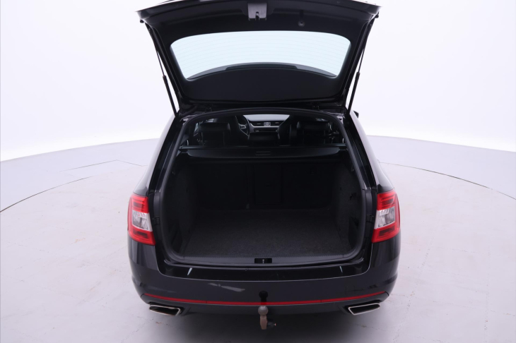 Škoda Octavia 2.0 TDI 135kW Navi Xenon RS