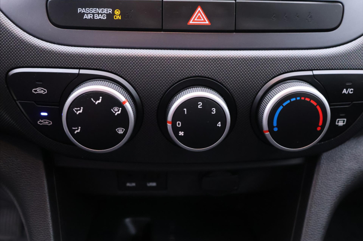 Hyundai i10 1,0 49kW CZ Klima