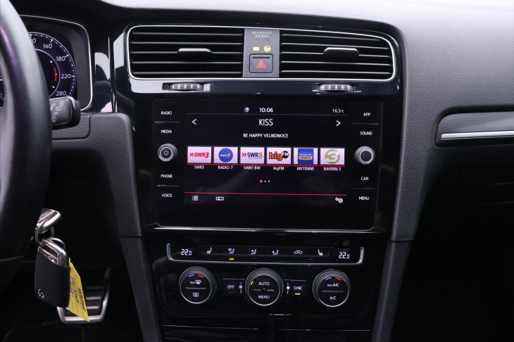 Volkswagen Golf 2,0 TSI GTI 180kW DSG Virtual