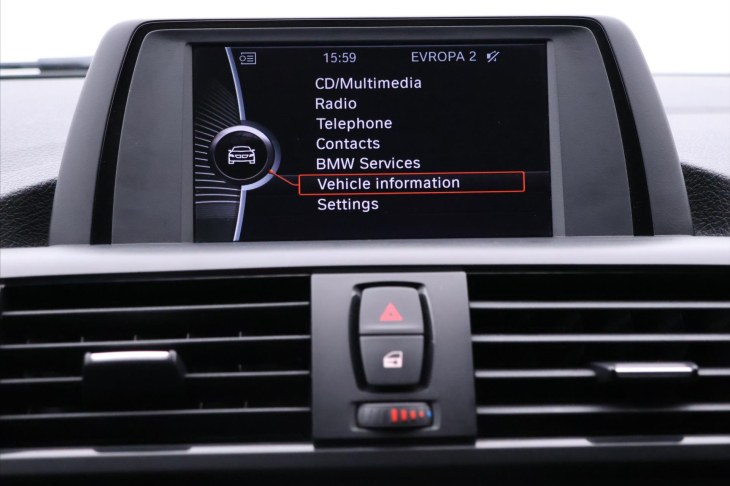 BMW Řada 1 1,6 116i 100kW Aut. Sport Xenon