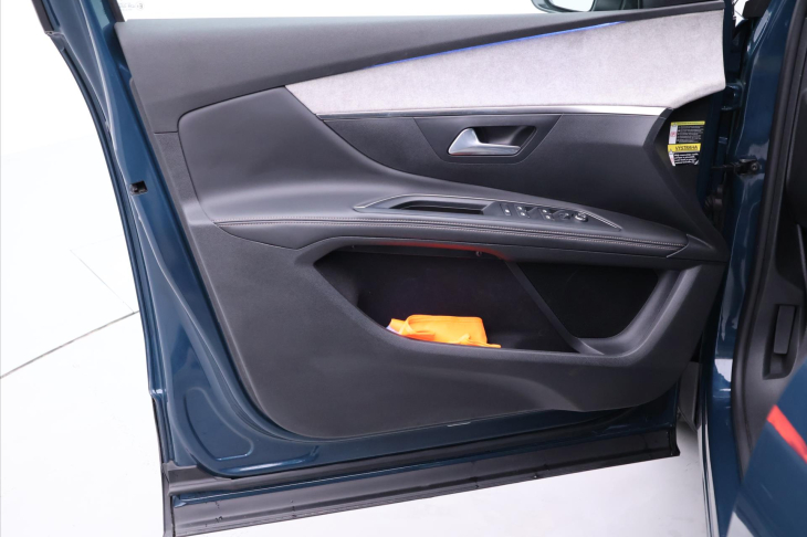 Peugeot 5008 2,0 BlueHDI 130kW CZ 1.Maj. GT