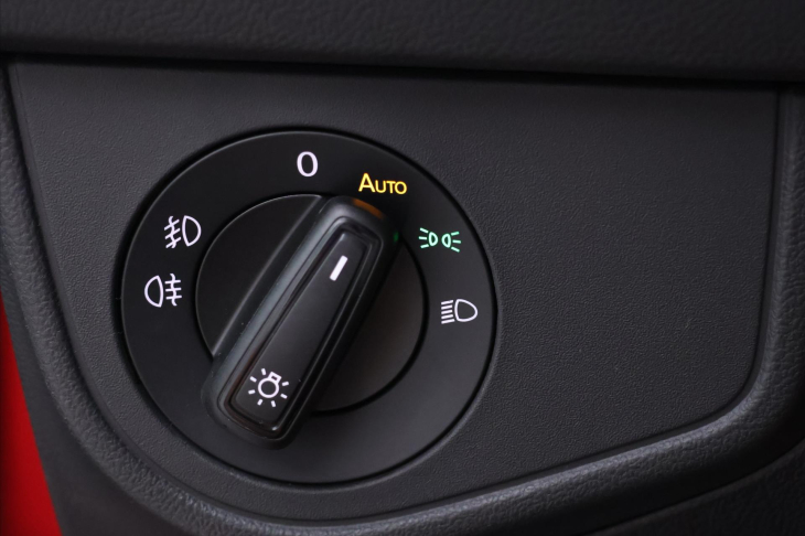 Volkswagen Taigo 1,5 TSI 110kW DSG R-line DPH