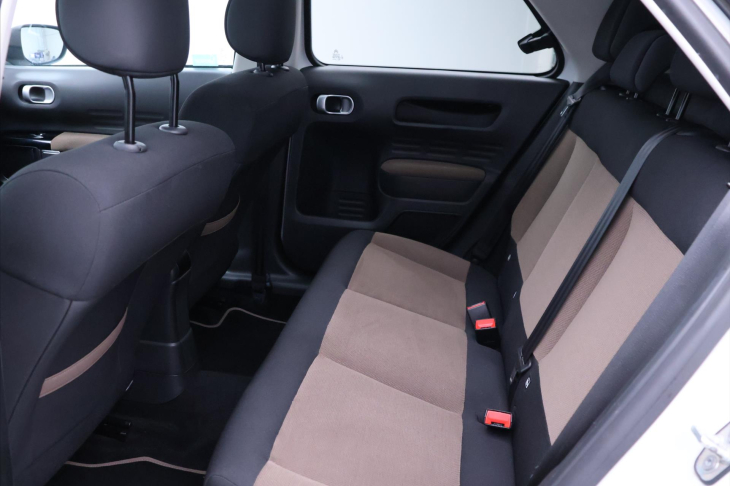 Citroën C4 Cactus 1,2 PT CZ Shine Panorama