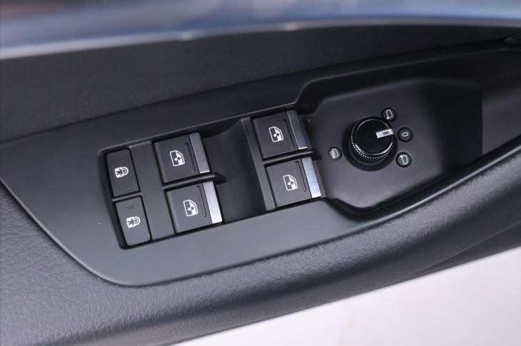Audi A6 2,0 45 TFSI 180kW S tronic DPH
