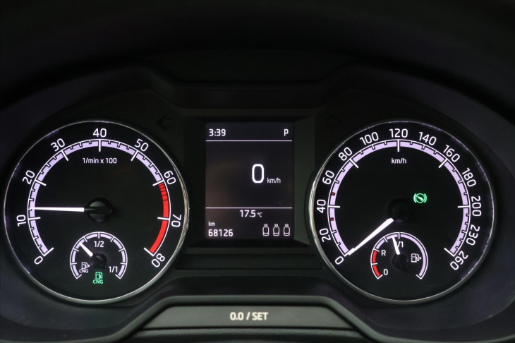 Škoda Octavia 1,5 TGi 96kW DSG CZ Kessy