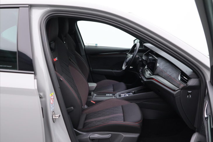 Škoda Octavia 2,0 TSI RS 180kW DSG CZ 1.Maj