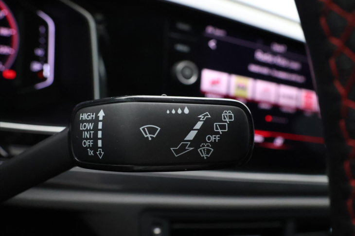 Volkswagen Polo 2,0 GTI 147kW DSG Virtual DPH