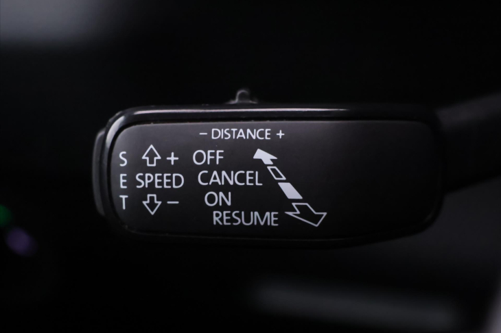 Škoda Karoq 2,0 TDI DSG 4x4 Sportline DPH