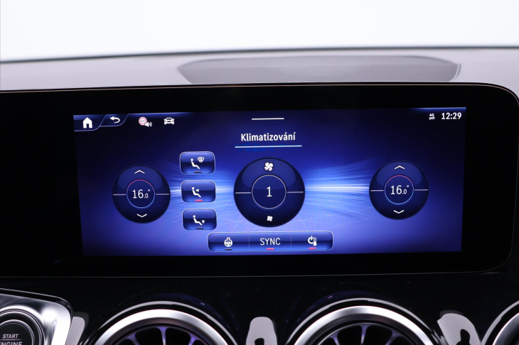 Mercedes-Benz GLB 2,0 200d 4MATIC AMG Premium+