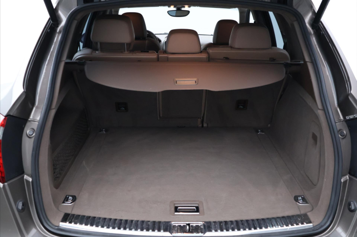 Porsche Cayenne 4.8 Turbo S 405kW DPH CZ