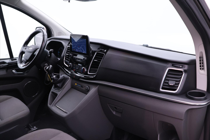 Ford Tourneo Custom 2,0 TDCI 125kW L2 Titanium DPH