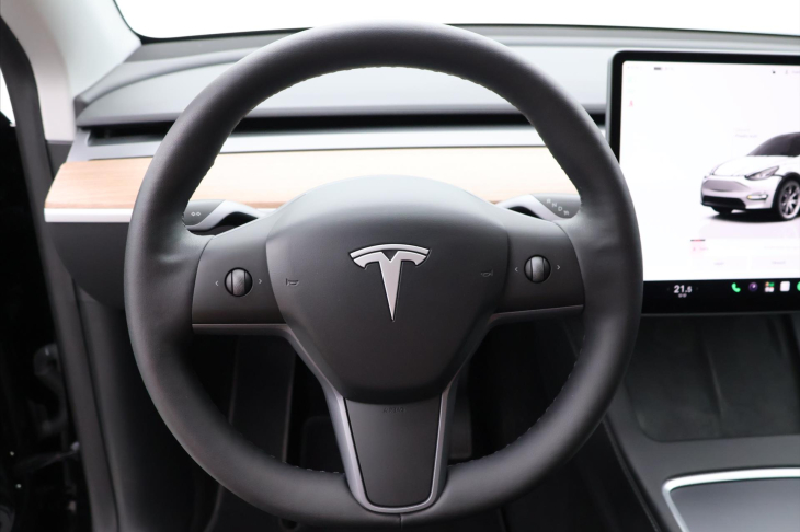 Tesla Model Y Long Range AWD CZ SoH 92%