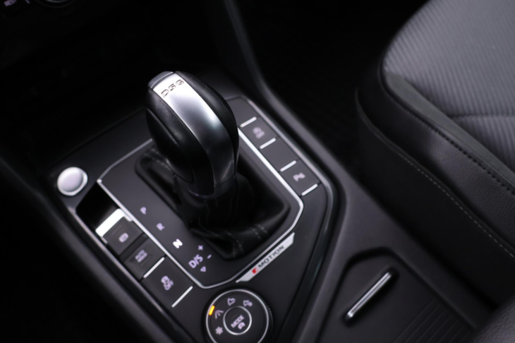 Volkswagen Tiguan 2,0 TDI 140kW DSG R-LINE 4M CZ