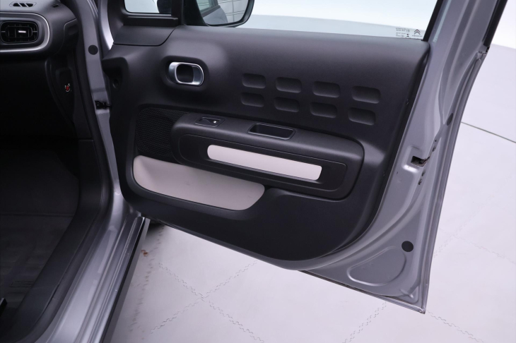 Citroën C3 1,2 PT FEEL Navi DPH 1.Maj.