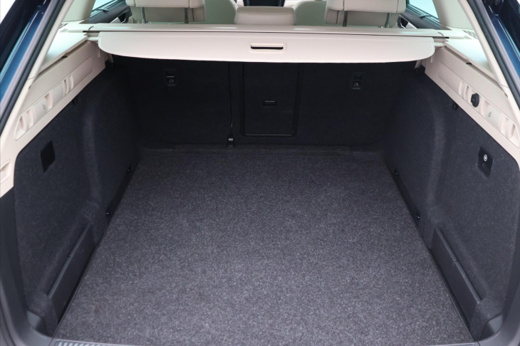 Škoda Superb 2.0 TDI 147 kW L&K DSG DPH CZ