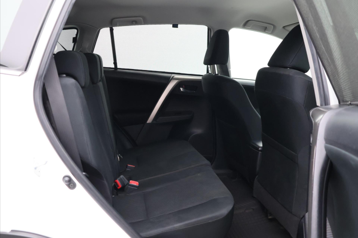 Toyota RAV4 2,0 VVT-i 4x4 Comfort