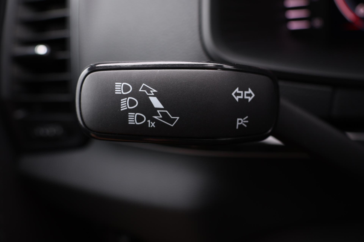 Škoda Karoq 2,0 TDI 4x4 DSG Sportline DPH