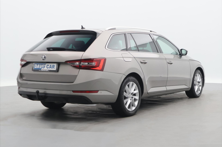 Škoda Superb 2,0 TDI DSG Style+ Kůže DPH
