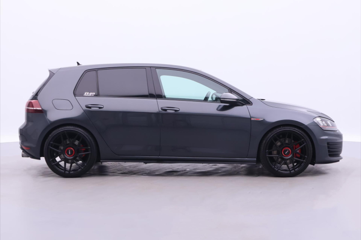 Volkswagen Golf 2,0 TSI 169kW GTI Performance