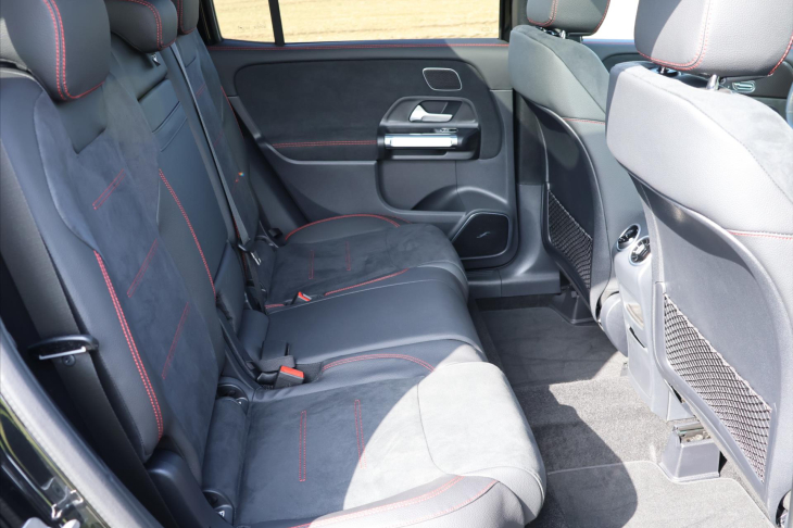 Mercedes-Benz GLB 2,0 200d 4Matic AMG Panorama