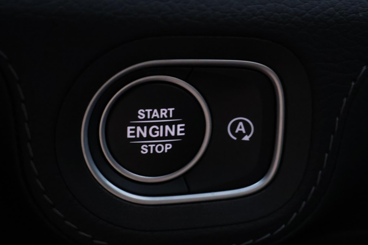 Mercedes-Benz GLE 3,0 450d 4Matic AMG Premium 7-Míst