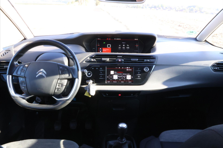 Citroën Grand C4 Picasso 1,2 PT 96kW Selection 1.Maj