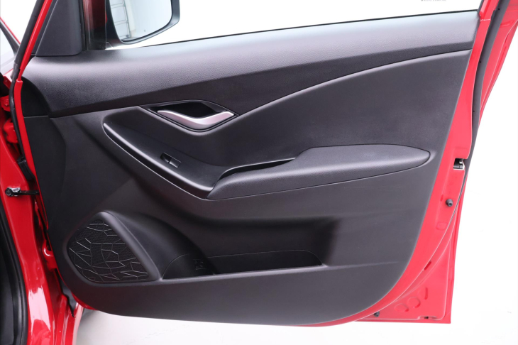 Hyundai ix20 1,6 CVVT 91kW CZ Trikolor