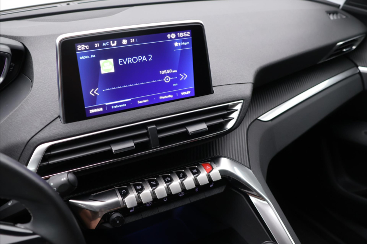 Peugeot 3008 1,5 BlueHDi 96Kw CZ DPH