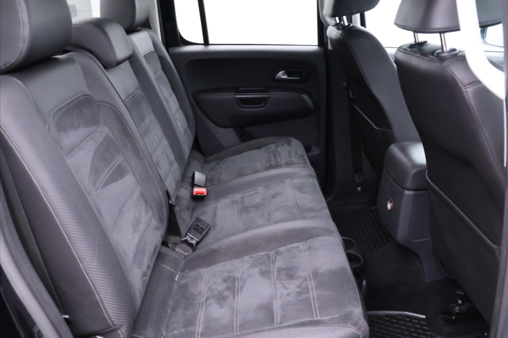 Volkswagen Amarok 3,0 TDI V6 Highline DPH Navi