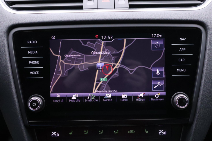 Škoda Octavia 1,0 TSI Style Plus Navi DPH